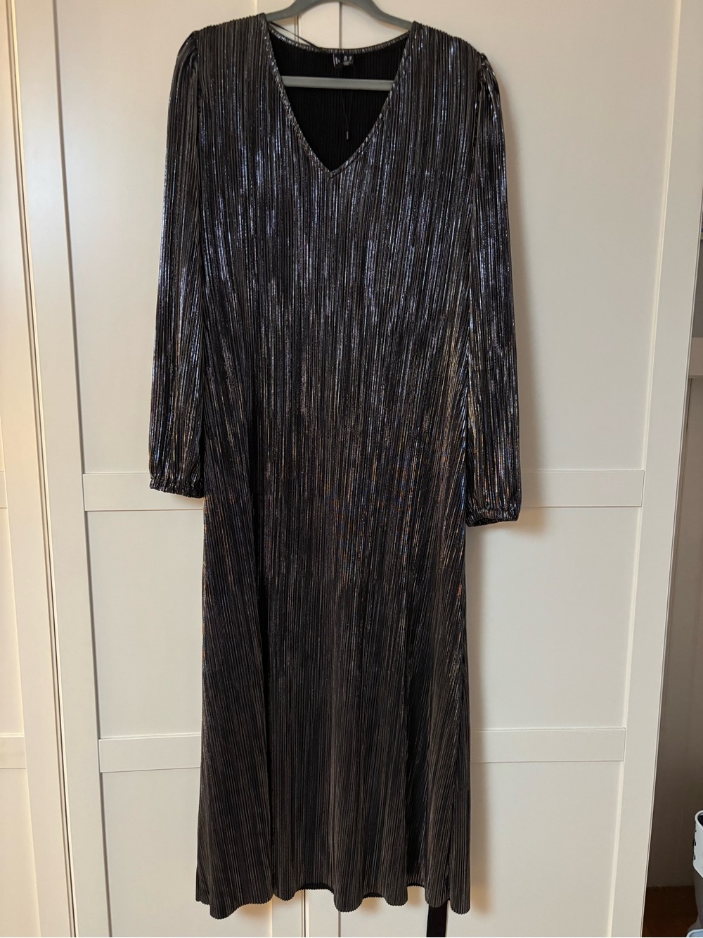Vero Moda Elegant silver Metallic Long Sleeve Maxi Dress size 14